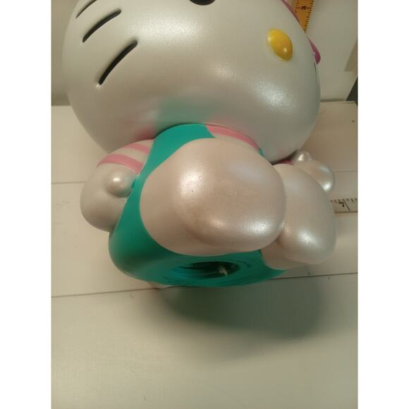 Hello Kitty Coin Bank Hard Plastic 2019 NO PLUG - Picture 4 of 10